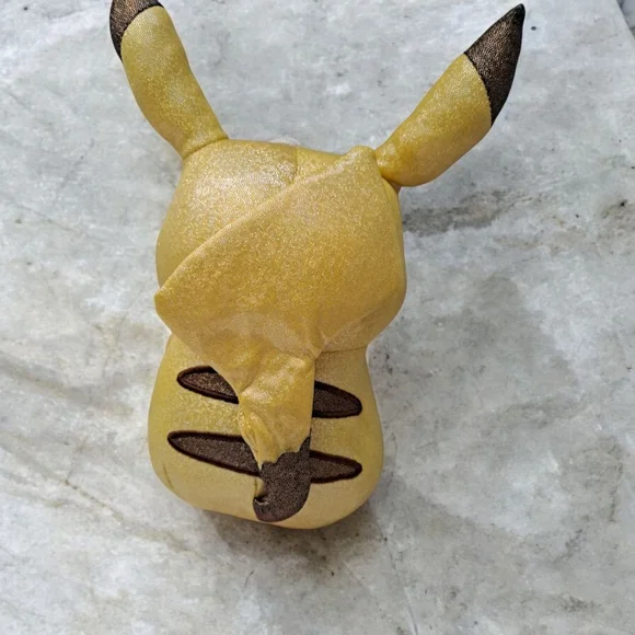 Pokemon Pikachu Yellow Plush Toy - Picture 4 of 6